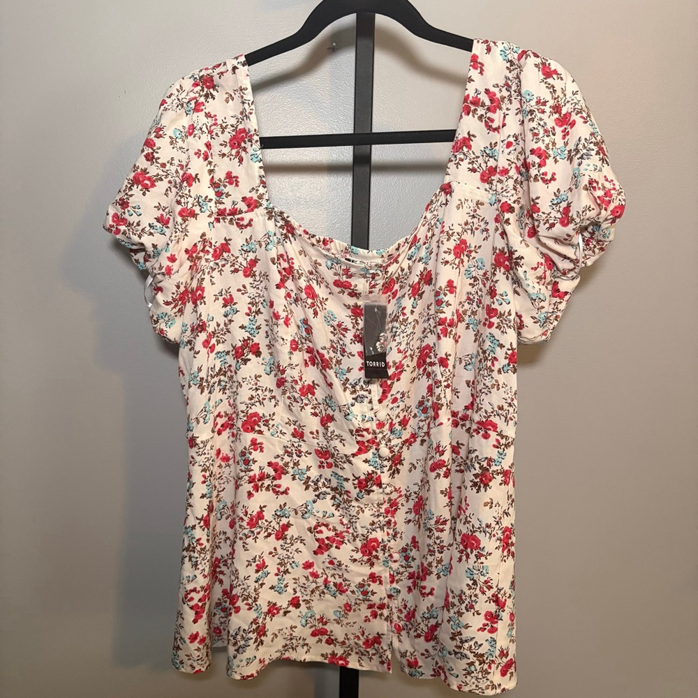 Torrid Floral Peplum Blouse Plus 0X White Red‎